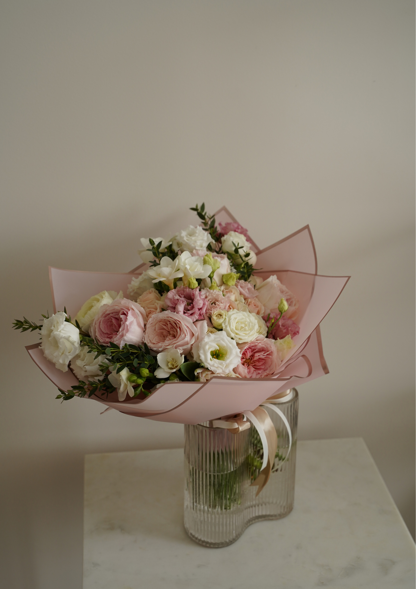 Bouquet Bunga Romantis Moonlight Blooms